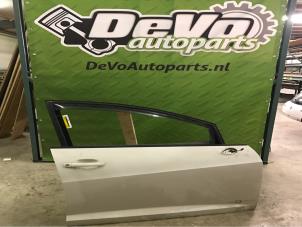 Usagé Portière 4portes avant droite Seat Ibiza IV (6J5) 1.2 TDI Ecomotive Prix sur demande proposé par DeVo Autoparts