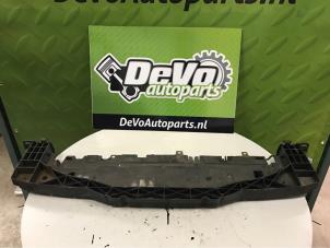 Used Front bumper, central component Peugeot 207/207+ (WA/WC/WM) 1.6 HDi Price on request offered by DeVo Autoparts