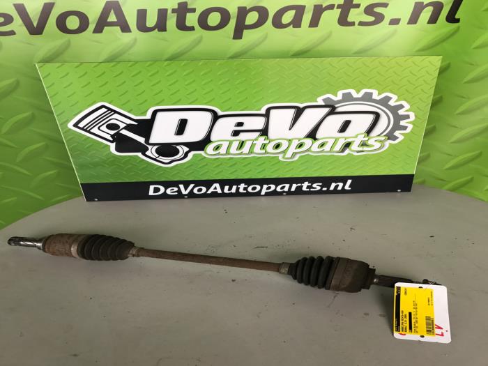 Front drive shaft, right from a Renault Clio III (BR/CR)  2008