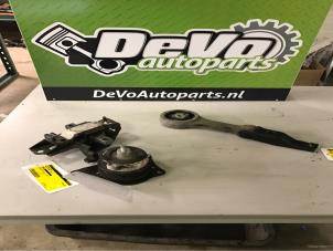 Usagé Support moteur Seat Ibiza IV (6J5) 1.2 TDI Ecomotive Prix sur demande proposé par DeVo Autoparts