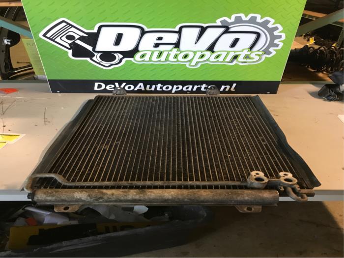 Usagé Radiateur clim Volkswagen Passat (3C2) 1.9 TDI Prix sur demande proposé par DeVo Autoparts