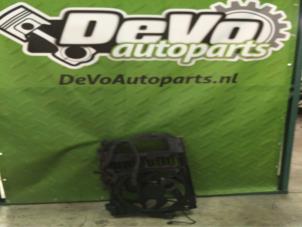 Used Cooling fan housing Peugeot 407 SW (6E) 2.0 HDiF 16V Price on request offered by DeVo Autoparts