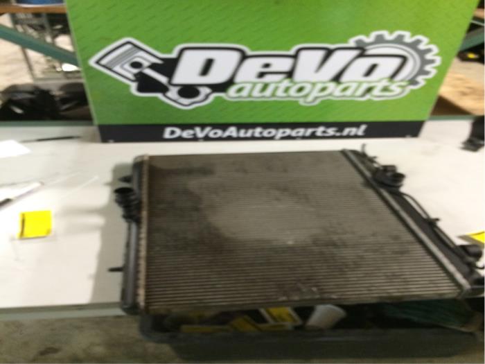 Gebrauchte Kühler Peugeot 407 SW (6E) 2.0 HDiF 16V Preis auf Anfrage angeboten von DeVo Autoparts