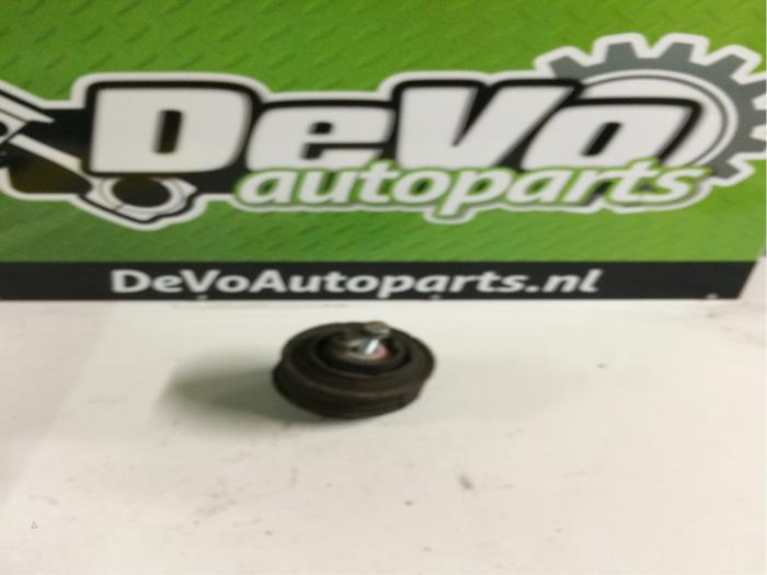 Used Engine mount Mercedes C (W203) 2.0 C-180 16V Price on request offered by DeVo Autoparts