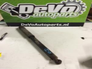 Used Rear shock absorber, left Mercedes C (W203) 2.0 C-180 16V Price on request offered by DeVo Autoparts