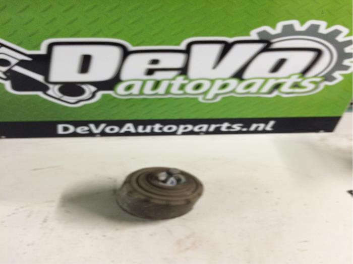 Used Engine mount Mercedes C (W203) 2.0 C-180 16V Price on request offered by DeVo Autoparts