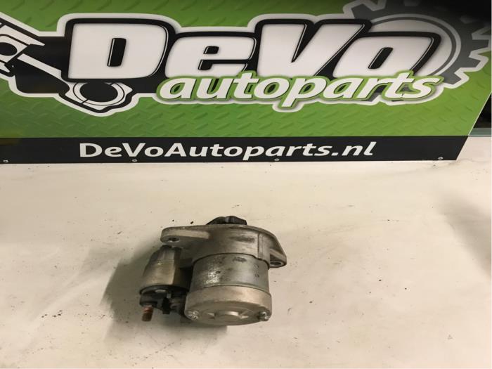 Begagnade Startmotor Opel Zafira (M75) 1.7 CDTi 16V Pris på förfrågan erbjuds av DeVo Autoparts