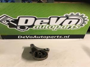 Usagé Support boîte de vitesse Opel Zafira (M75) 1.7 CDTi 16V Prix sur demande proposé par DeVo Autoparts