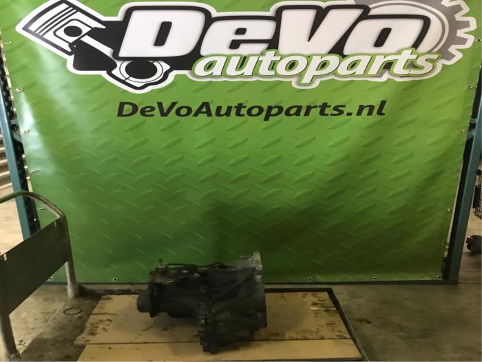 Usagé Boîte de vitesse Ford Fiesta 5 (JD/JH) 1.25 16V Prix sur demande proposé par DeVo Autoparts