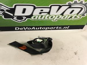 Gebrauchte Sicherheitsgurt rechts vorne Ford Fiesta 5 (JD/JH) 1.25 16V Preis auf Anfrage angeboten von DeVo Autoparts