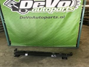 Used Rear bumper frame Volkswagen Golf VII (AUA) 1.4 TSI 16V Price on request offered by DeVo Autoparts