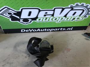 Używane Pas bezpieczenstwa lewy tyl Opel Corsa D 1.4 16V Twinport Cena na żądanie oferowane przez DeVo Autoparts