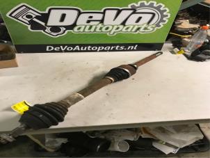 Used Front drive shaft, right Citroen DS3 (SA) 1.6 HDiF 16V Price on request offered by DeVo Autoparts
