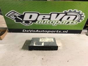 Usagé Radio/Cassette Opel Zafira (F75) 1.8 16V Prix sur demande proposé par DeVo Autoparts