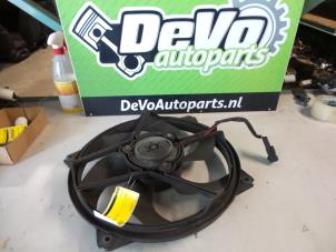 Used Air conditioning cooling fans Peugeot 307 (3A/C/D) 1.4 16V Price on request offered by DeVo Autoparts