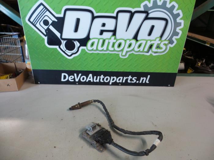 Usados Sonda Lambda Peugeot 308 SW (L4/L9/LC/LJ/LR) 1.6 BlueHDi 120 Precio de solicitud ofrecido por DeVo Autoparts