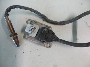 Sonde lambda d'un Peugeot 308 SW (L4/L9/LC/LJ/LR) 1.6 BlueHDi 120 2015