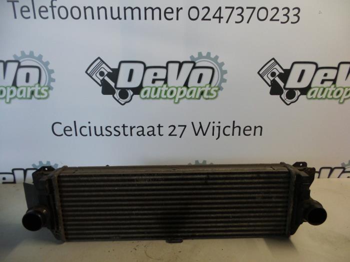 Usagé Intercooler Mercedes Sprinter 3,5t (906.63) 210 CDI 16V Euro 5 Prix sur demande proposé par DeVo Autoparts