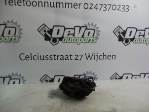 Used Front brake calliper, left Mercedes Sprinter 3,5t (906.63) 210 CDI 16V Euro 5 Price on request offered by DeVo Autoparts