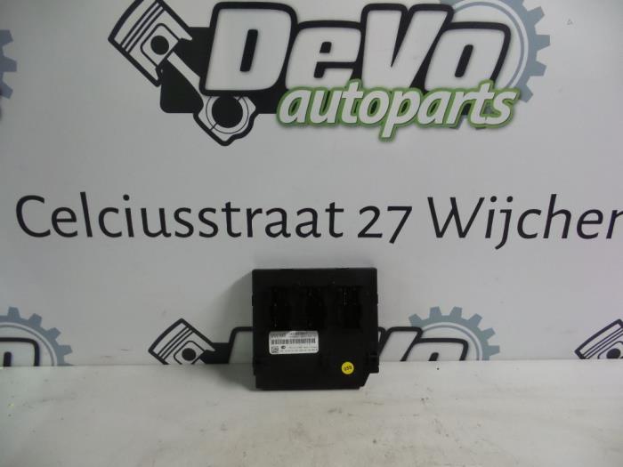 Ordinateur contrôle fonctionnel d'un Volkswagen Golf VI (5K1) 1.6 TDI 16V 2010