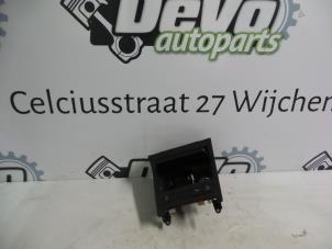 Used Front ashtray Volkswagen Golf VI (5K1) 1.6 TDI 16V Price on request offered by DeVo Autoparts