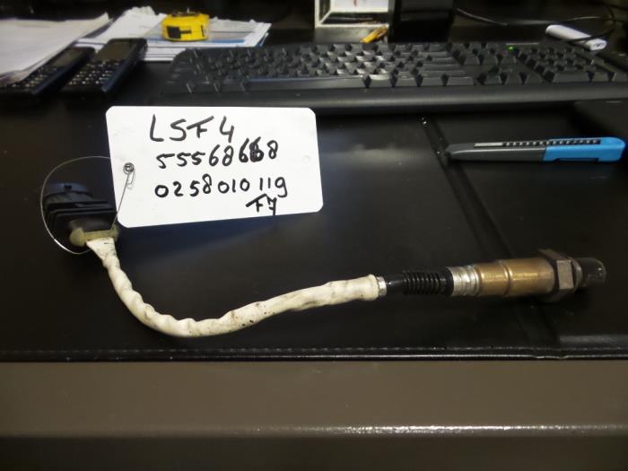 Sonde lambda d'un Vauxhall Meriva Mk.II 1.4 Turbo 16V Ecotec 2015