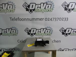 Used Radio amplifier Opel Meriva Mk.II 1.4 Turbo 16V Ecotec Price on request offered by DeVo Autoparts