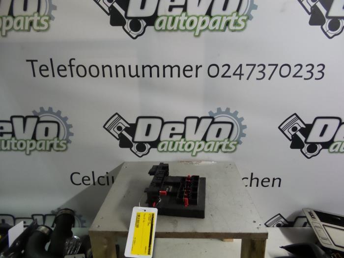 Used On-board computer Volkswagen Passat (3C2) 1.9 TDI Price on request offered by DeVo Autoparts