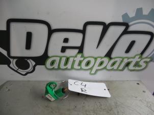 Used Airbag sensor Citroen C4 Picasso (UD/UE/UF) 1.6 HDi 16V 110 Price on request offered by DeVo Autoparts