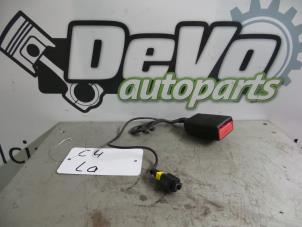 Used Rear seatbelt buckle, left Citroen C4 Picasso (UD/UE/UF) 1.6 HDi 16V 110 Price on request offered by DeVo Autoparts