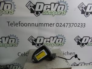 Usados Retrovisor externo izquierda Opel Corsa D 1.3 CDTi 16V ecoFLEX Precio de solicitud ofrecido por DeVo Autoparts