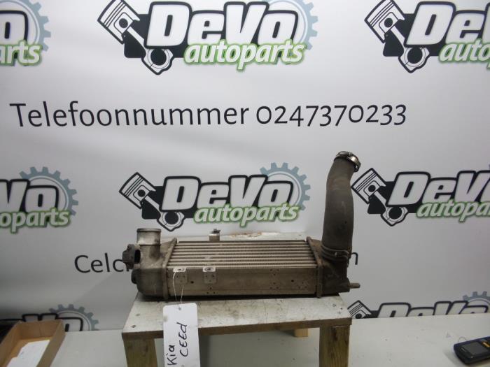 Usados Intercooler Kia Cee'd Sporty Wagon (EDF) 1.6 CRDi 115 16V Precio de solicitud ofrecido por DeVo Autoparts