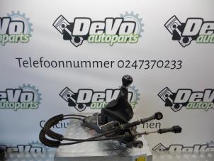 Used Gear-change mechanism Volkswagen Golf Plus (5M1/1KP) 1.4 TSI 122 16V Price on request offered by DeVo Autoparts