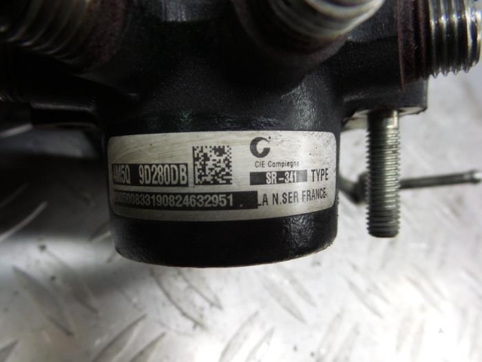 Usagé Système d'injection Ford Mondeo IV Wagon 1.8 TDCi 125 16V Prix sur demande proposé par DeVo Autoparts