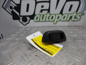 Usados Interruptor combinado de ventanillas Toyota Aygo (B10) 1.0 12V VVT-i Precio de solicitud ofrecido por DeVo Autoparts