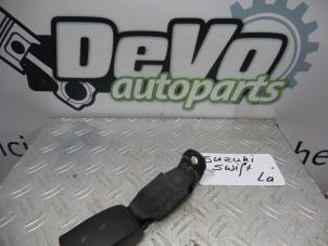 Used Rear seatbelt buckle, left Suzuki Swift (ZA/ZC/ZD1/2/3/9) 1.6 Sport VVT 16V Price on request offered by DeVo Autoparts