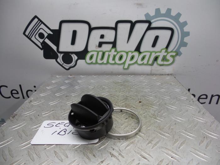 Aérateur (ventilation) Tableau De Bord Pour SEAT IBIZA 4 ST Phase 2 Break - Réf 6J08191102ZZ - Occasion