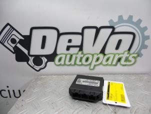 Used PDC Module Volkswagen Touran (1T1/T2) 2.0 TDI 16V 140 Price on request offered by DeVo Autoparts