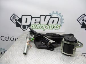 Usagé Ceinture avant droit Opel Corsa D 1.2 16V Prix sur demande proposé par DeVo Autoparts