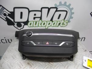 Used Radio control panel Peugeot 308 SW (L4/L9/LC/LJ/LR) 1.6 BlueHDi 120 Price on request offered by DeVo Autoparts