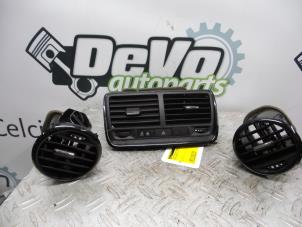 Used Dashboard vent Opel Meriva 1.4 Turbo 16V Ecotec Price on request offered by DeVo Autoparts