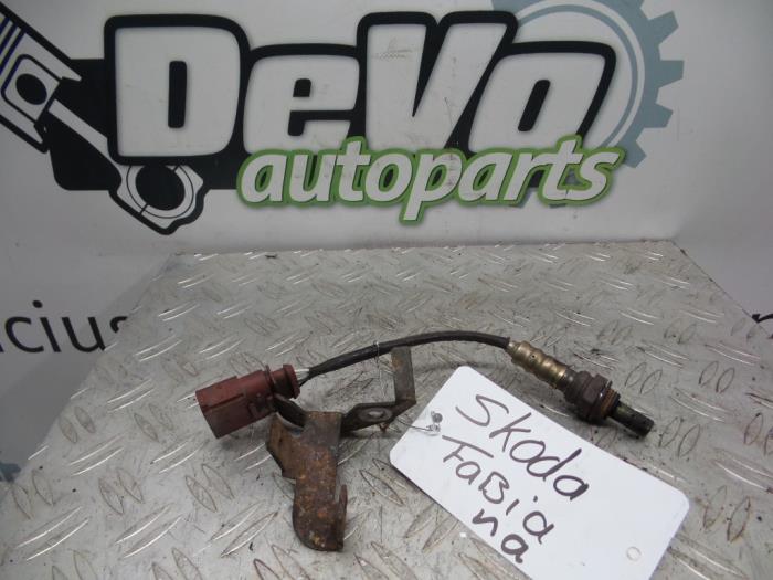 Sonde lambda Skoda Fabia II (5J), 2006 / 2014 1.2i, Berline avec hayon arrière, 4 portes, Essence, 1.198cc, 44kW (60pk), FWD, CHFA, 2009-03 / 2011-10 (Occasion)