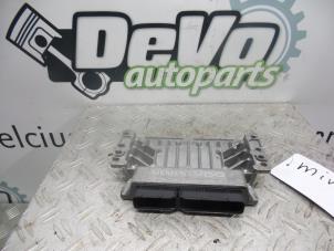 Używane Komputer sterowania silnika Austin Mini Open (R52) 1.6 16V One Cena na żądanie oferowane przez DeVo Autoparts