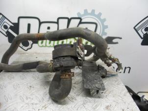 Used Water pump Renault Scénic III (JZ) 1.6 Energy dCi 130 Price on request offered by DeVo Autoparts