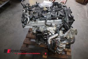 Motor van een Audi A4 Avant (B9) 2.0 40 TFSI Mild Hybrid 16V 2019