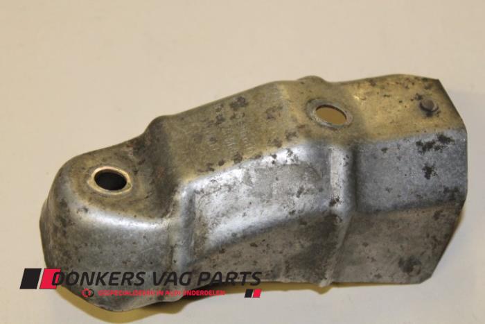 Gebrauchte Abdeckplatte sonstige Audi 80 Preis € 5,00 Margenregelung angeboten von Donkers VAG Parts