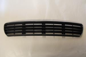 Used Bumper grille Audi 80 Price € 8,00 Margin scheme offered by Autoparts Veghel