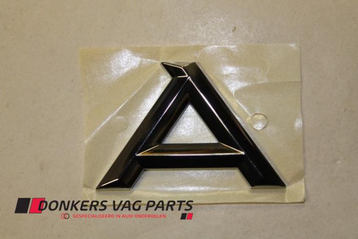 Nya Emblem Audi A3 Pris € 5,00 Inklusive moms erbjuds av Donkers VAG Parts
