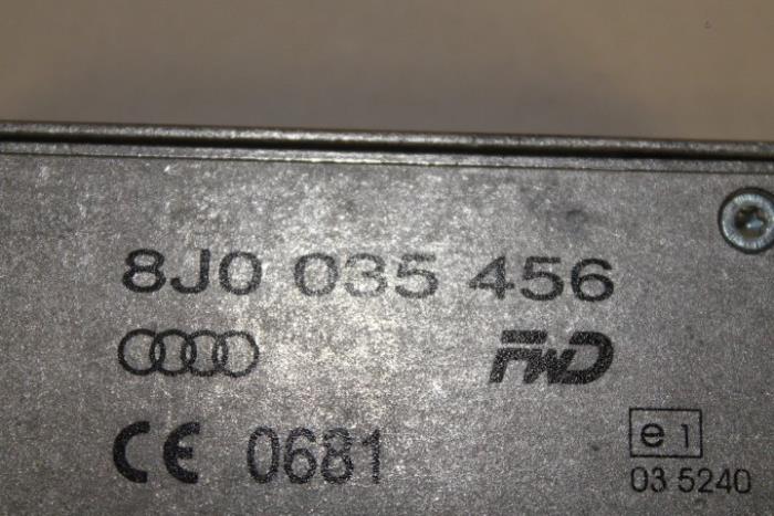 Telefon (rózne) z Audi A3