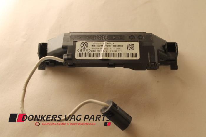 Begagnade Larmsensor Audi A4 Pris € 25,00 Marginaltabell erbjuds av Donkers VAG Parts